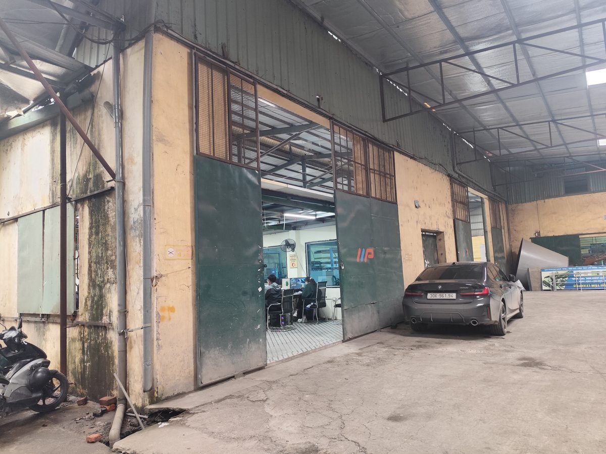 Outer view of workshop