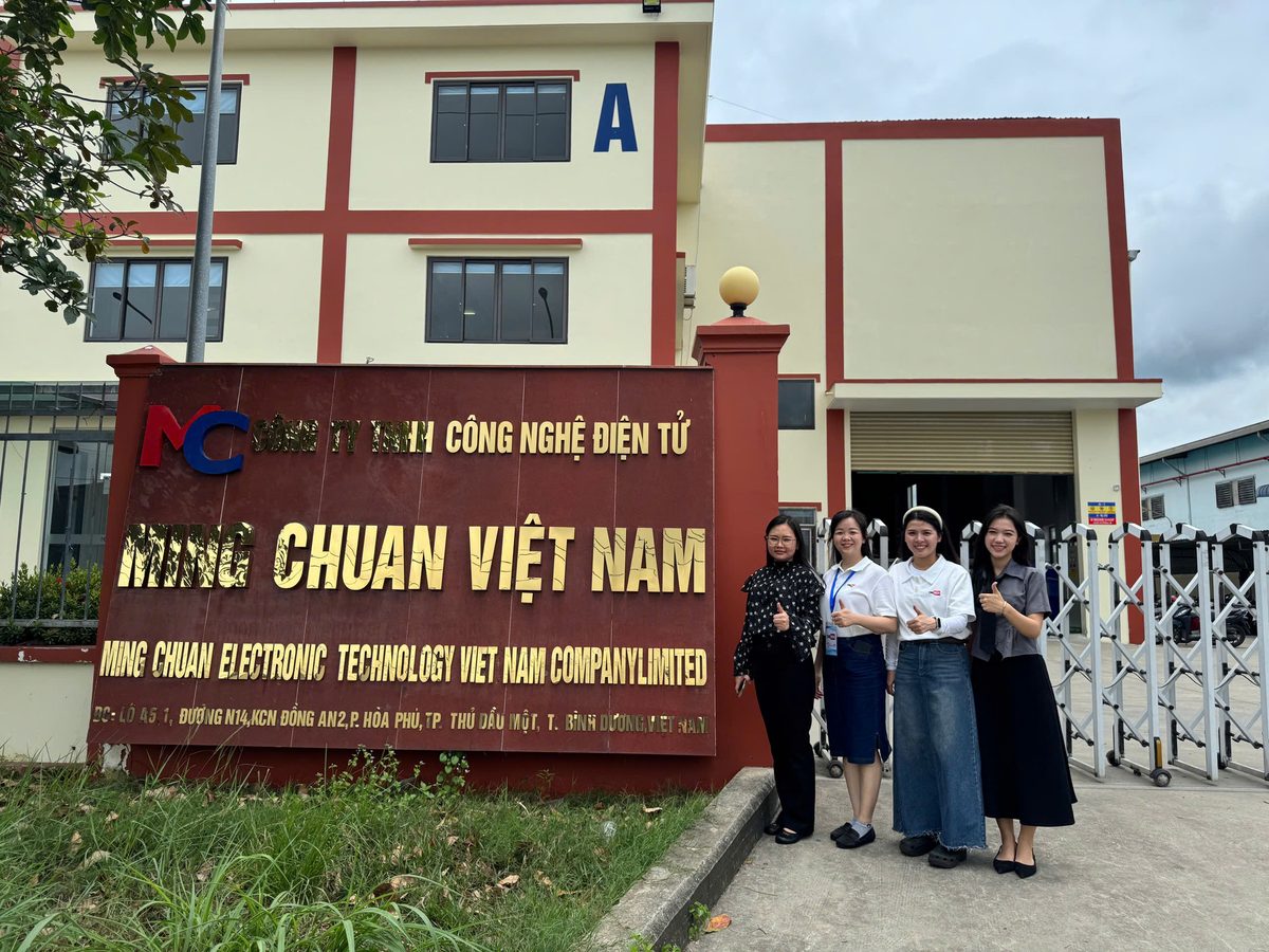 Ming Chuan factory gate Dewin Dolphin auditor visiting Vietnam