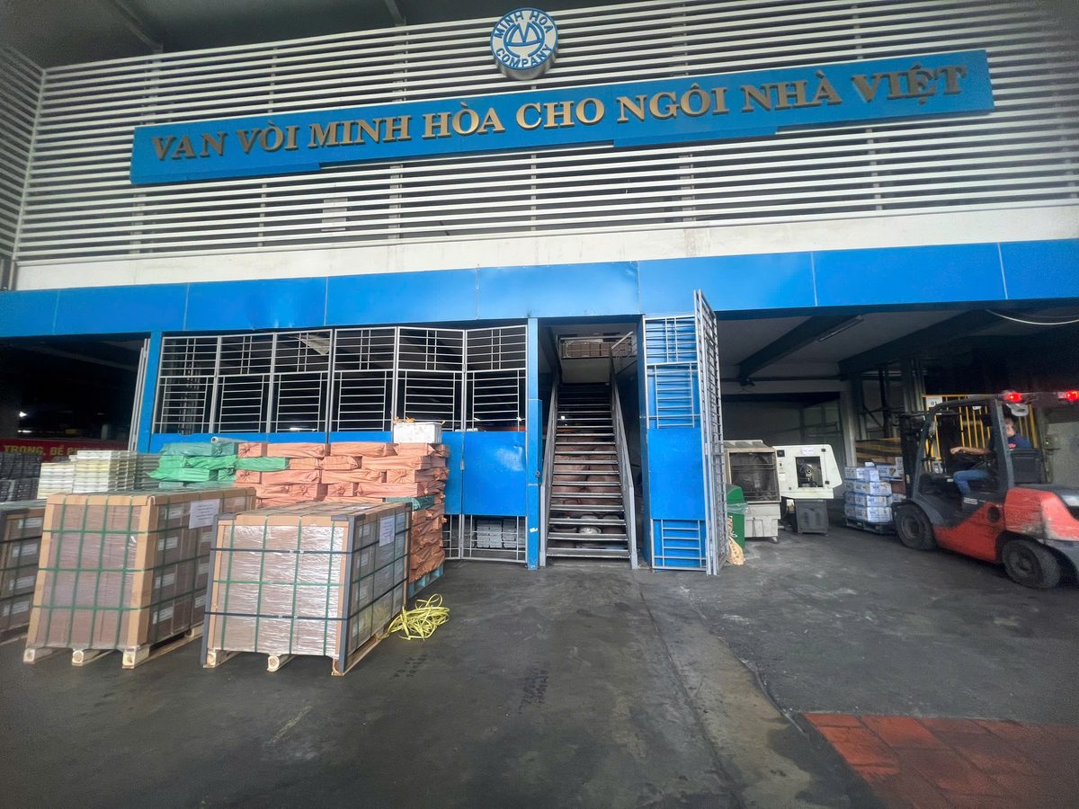 Minh Hoa factory