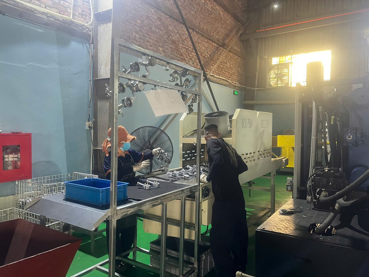 Production area at Minh Quang Mechanical Manufacturing