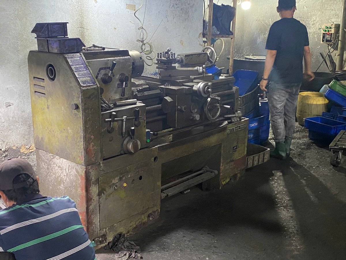 Lathe machine
