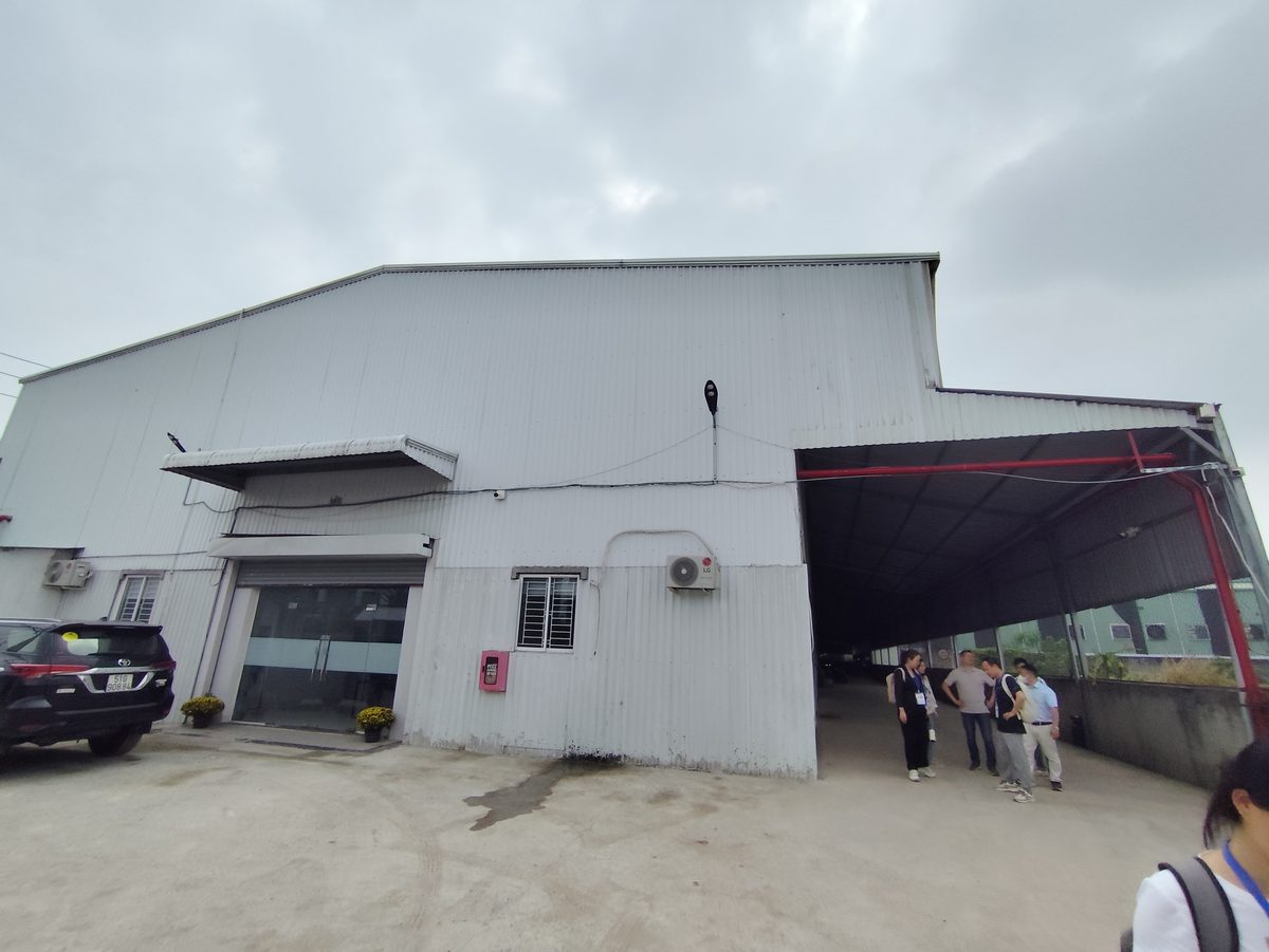 Yue Feng Furniture Import And Export factory